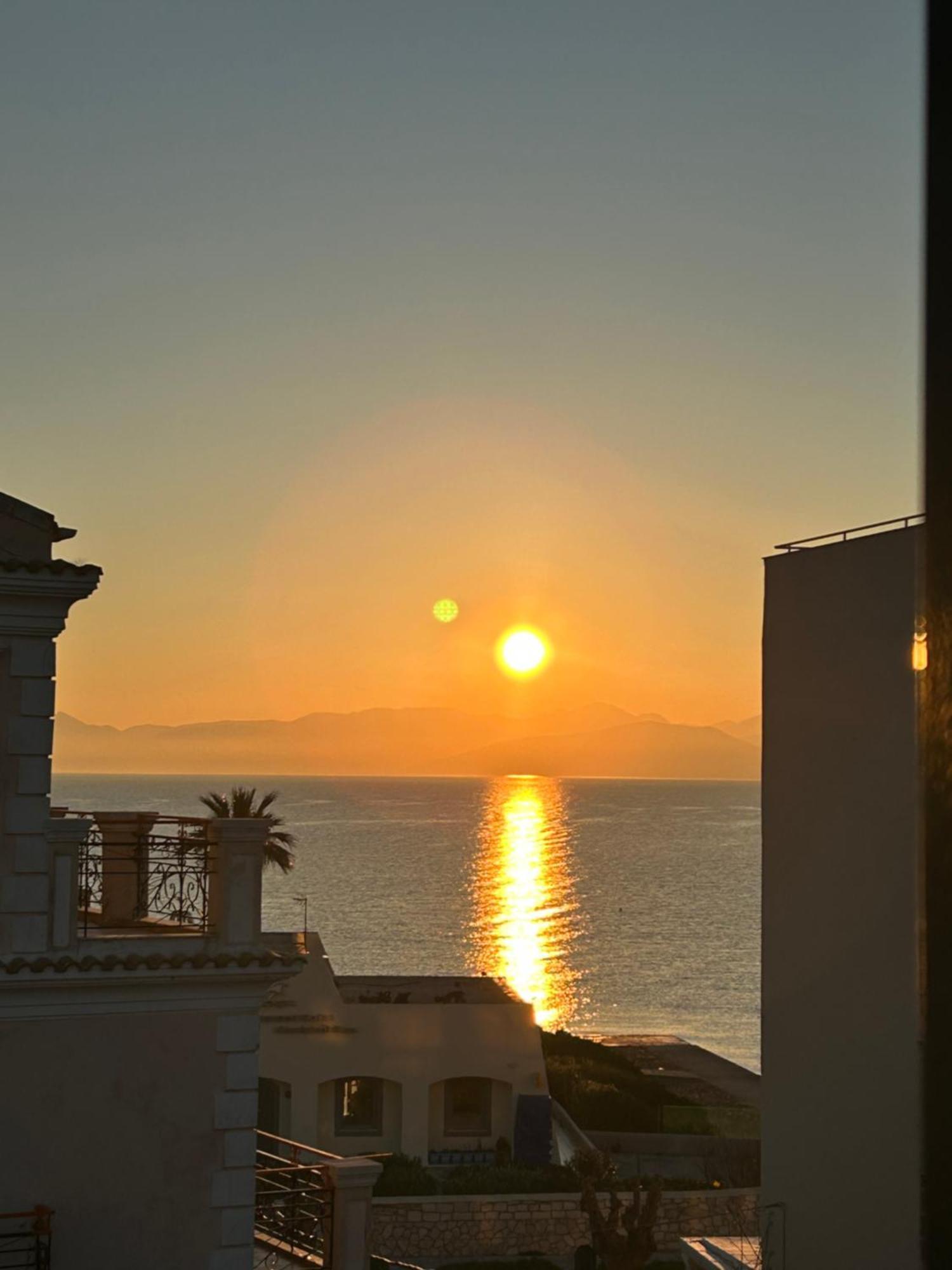 Anemomilos Sea View Penthouse Corfu  외부 사진